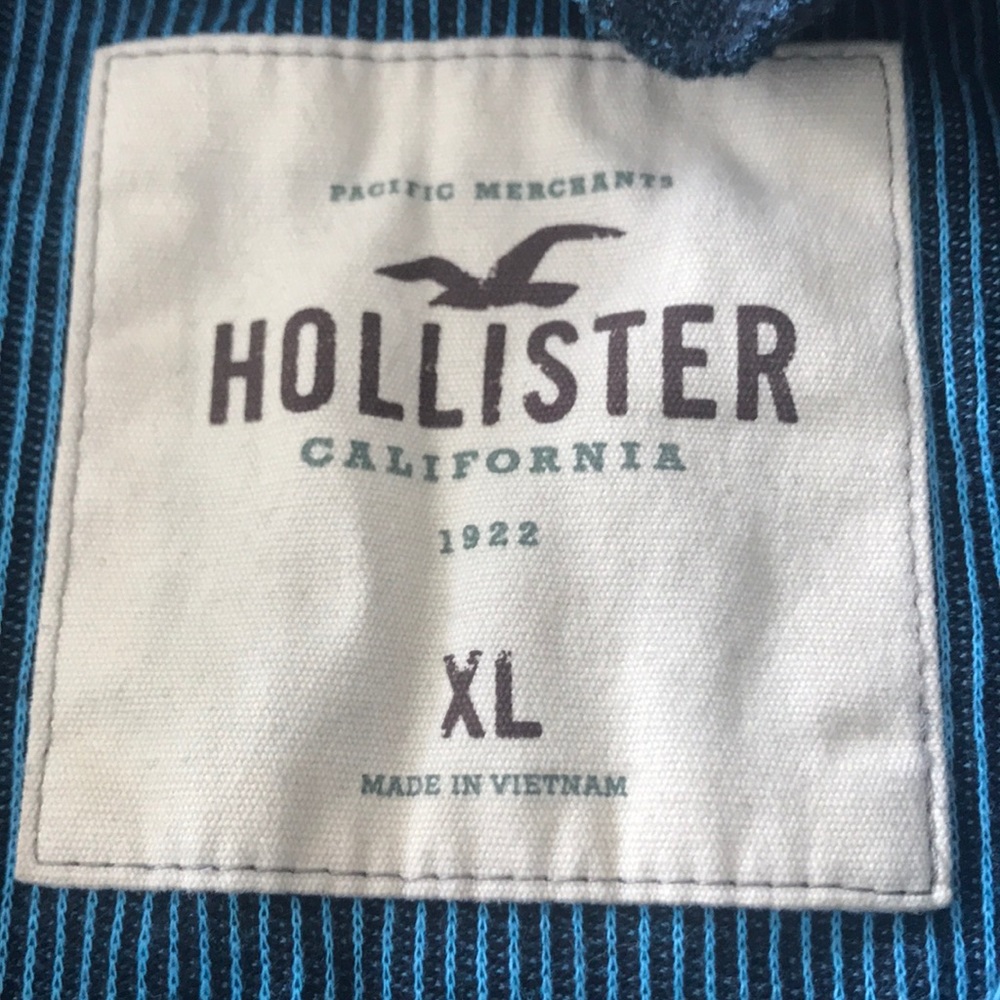 Hollister men’s blue-green button neck sweater - Picture 3 of 4